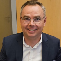 Nils Naumann