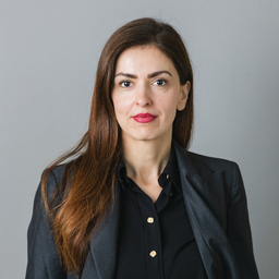 Vana Makrigianni