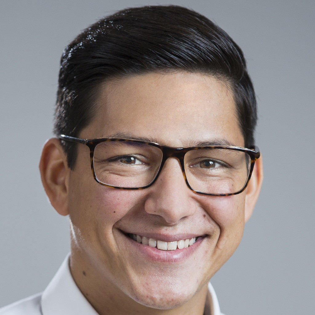 Kevin Müller Senior Technology Consultant, BearingPoint//Beyond