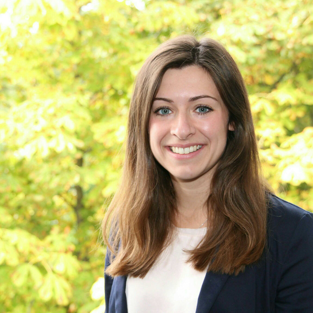 Helena Floss Key Account Managerin L'Oréal Deutschland XING