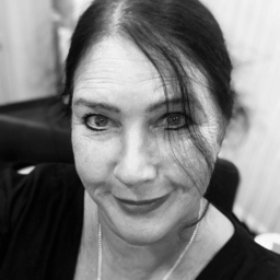 Bettina Schümann