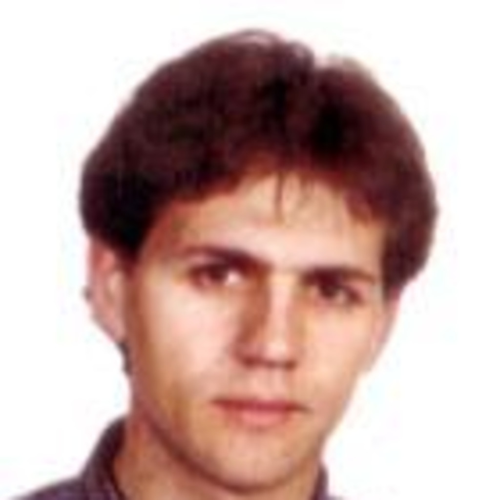 Roberto Gomez - Investigador Asociado - CEIT | XING