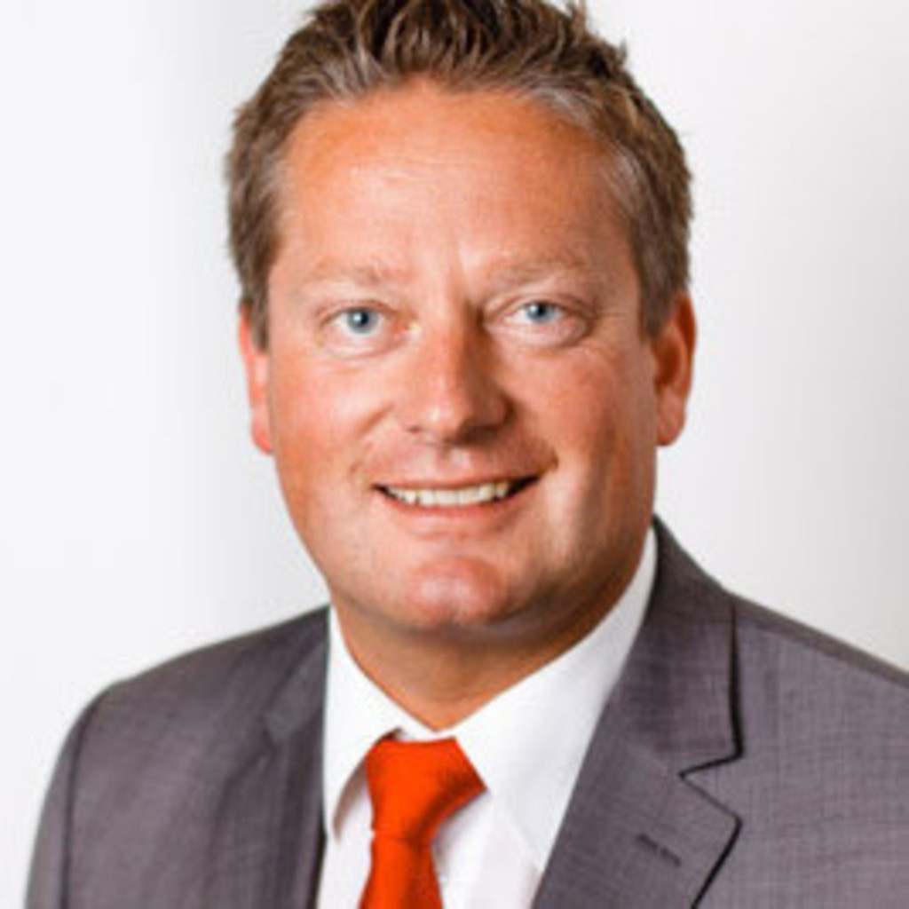 Christian Schröder Kredit und Zinsmanagement, Schulden und