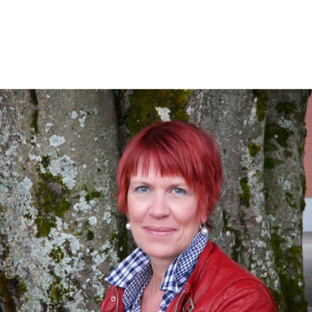 Social Media Profilbild Simone Pfeiffer Lindenberg im Allgäu