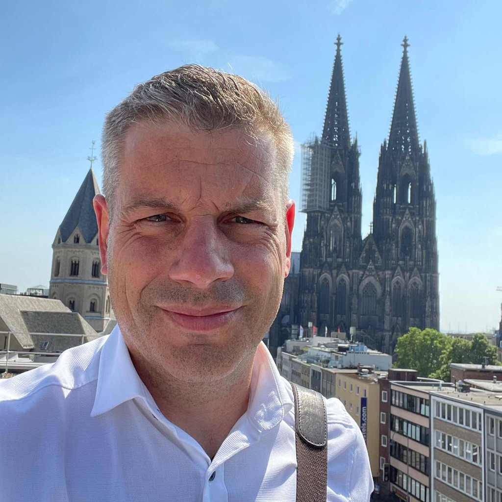 Social Media Profilbild  Lucas Schult Köln