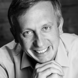 Dr. Balazs Szathmary