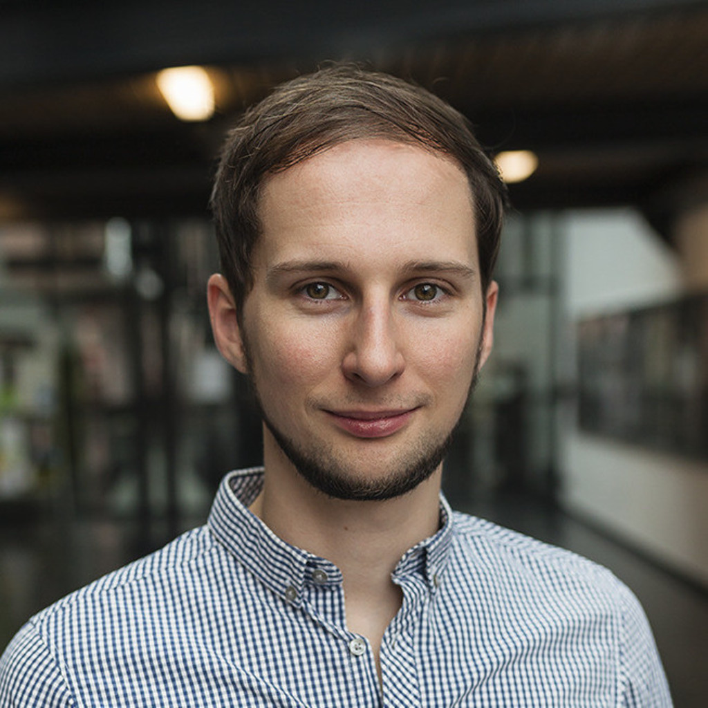 Albert Pelz Product Owner Mobil Krankenkasse XING