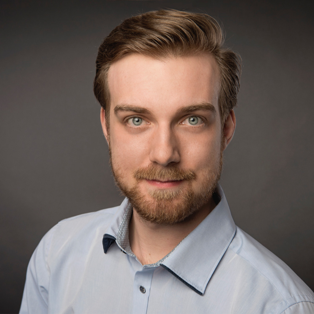 Leo Schumacher Projektmanager Entras Telefon und Kaltakquise XING