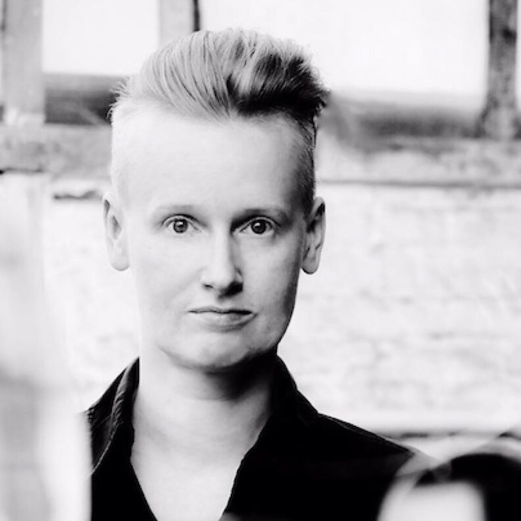 Gudula Kanzmeier Gründerin PSY+CO http//www.psycocare.de XING