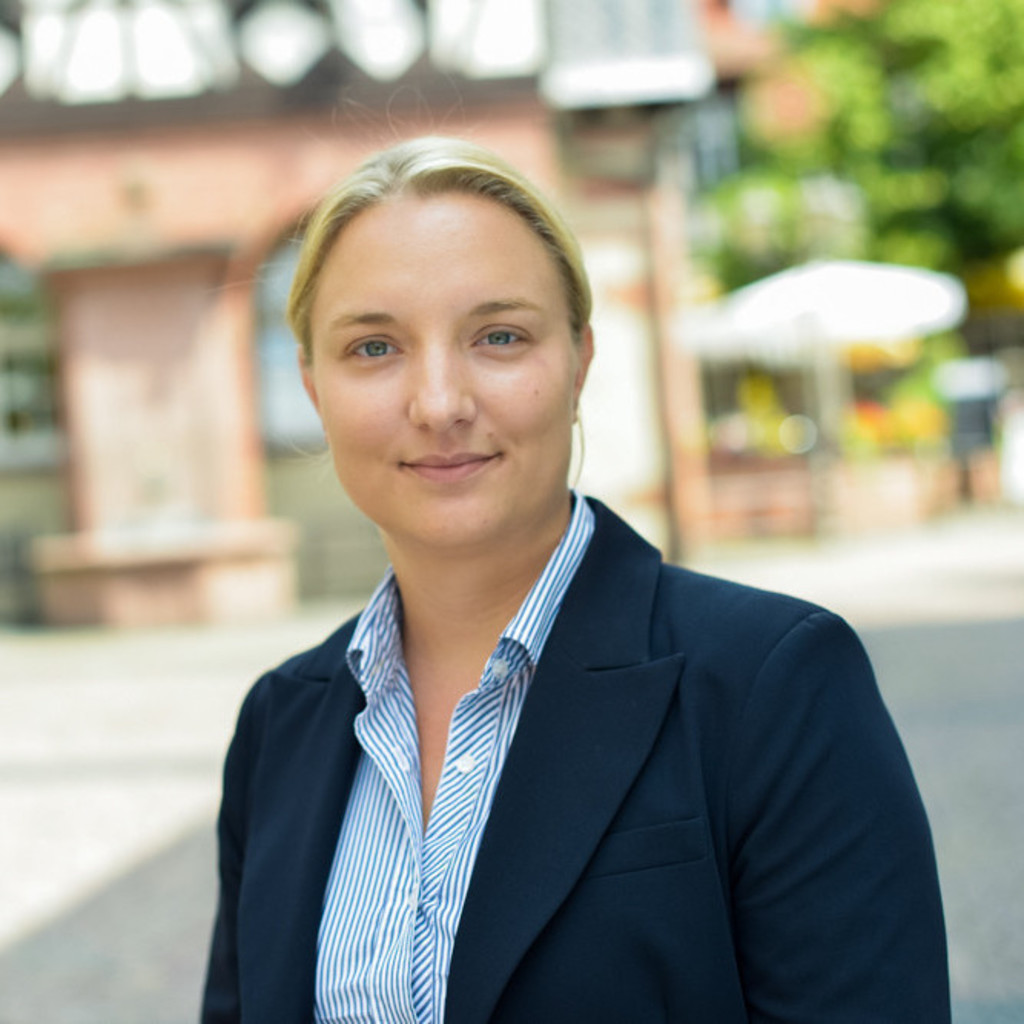 Desiree Michaut Senior Consultant Office & Finance Randstad