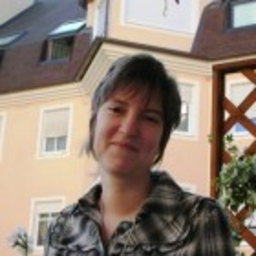 Edith Bauer