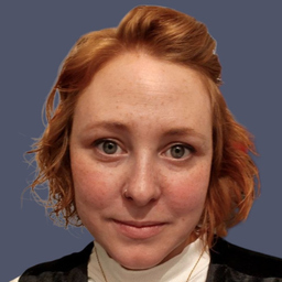 Emma Liv Holze