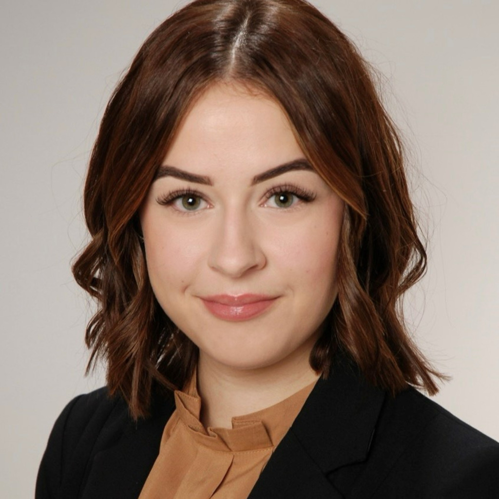 Leonie aurora heim senior consultant hays xing