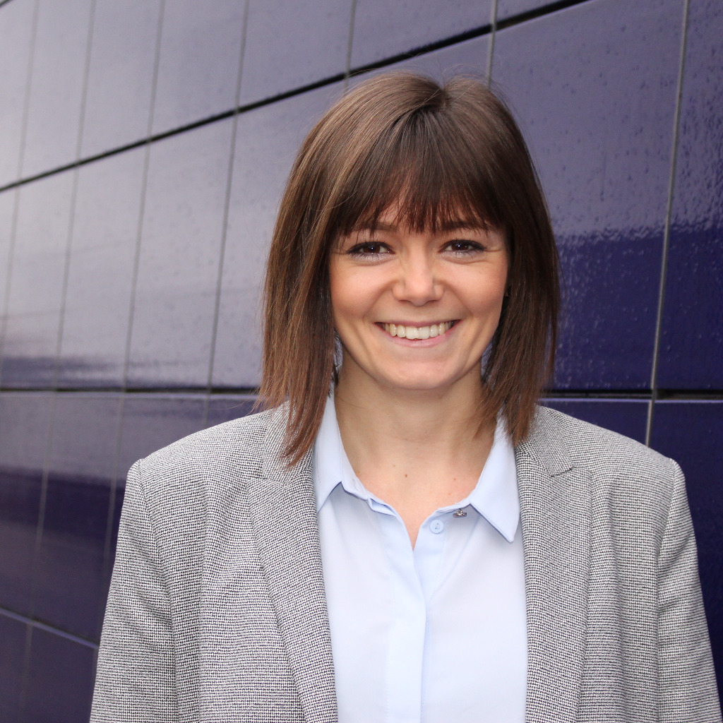 Besson in der Personensuche von Das Telefonbuch