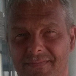 Robert Götze