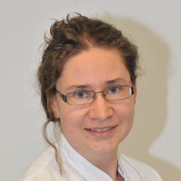 Dr. Lucia Floßbach