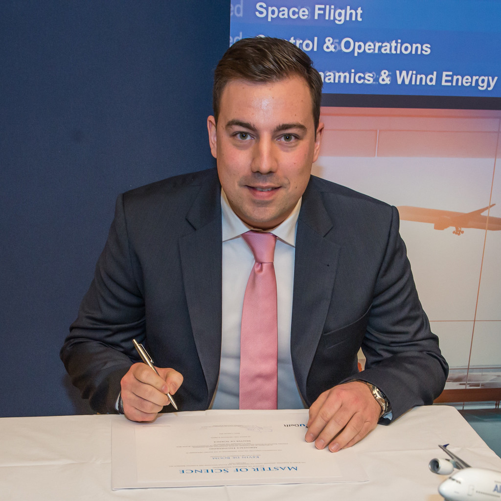 Kevin de Boom Pruefcubing Leader RollsRoyce Motor Cars Ltd. XING
