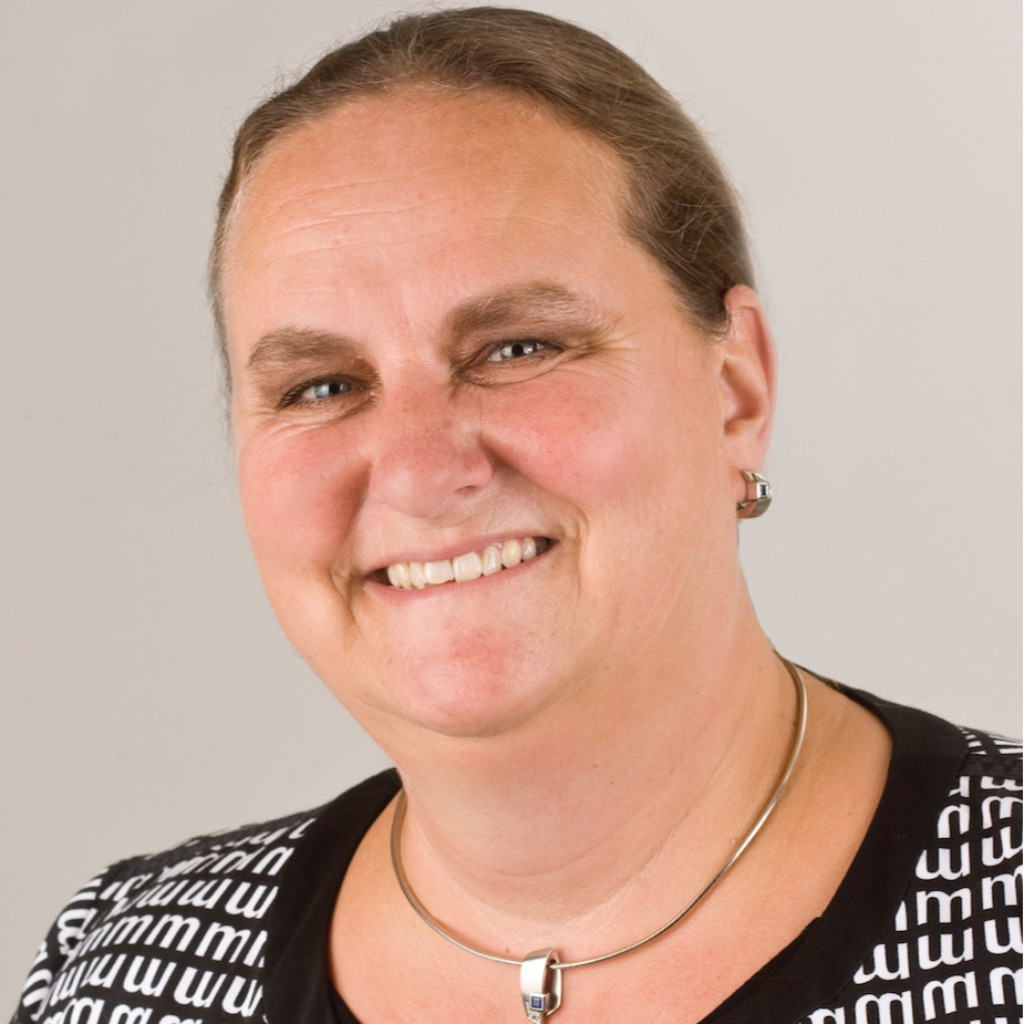 Brigitte Menacher Vice President EMEA Delivery Pegasystems XING