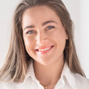Caroline Jüsten