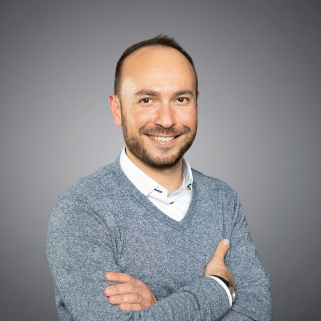 Martin Schneider Media Designer / Marketing Representative