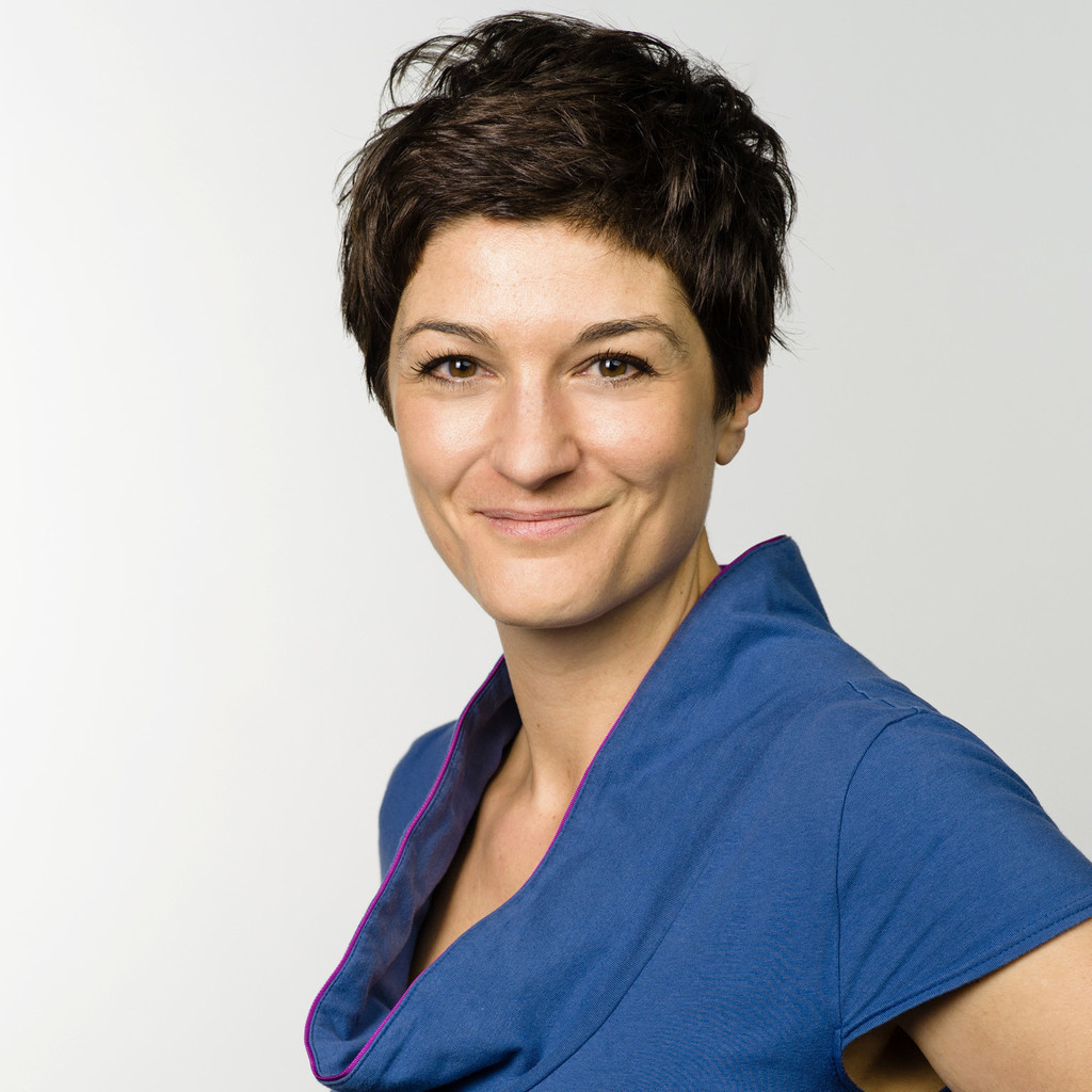 Mag. Antoinette Rhomberg - Founder & Managing Partner - Werksalon Co-Making  Space GmbH | XING