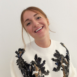 Nina Mayer