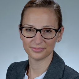 Dr. Kristin Czakai