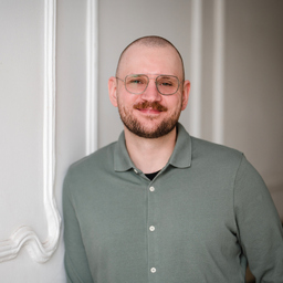 Dr. Stephan Padel