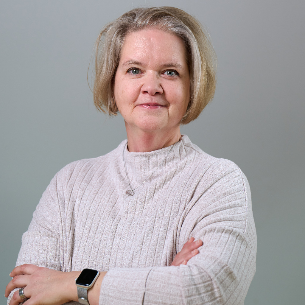 Elke Weißensteiner Customer Service Manager APAC XSYS Germany GmbH