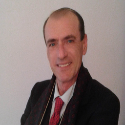 Dr. Luciano Bombeccari