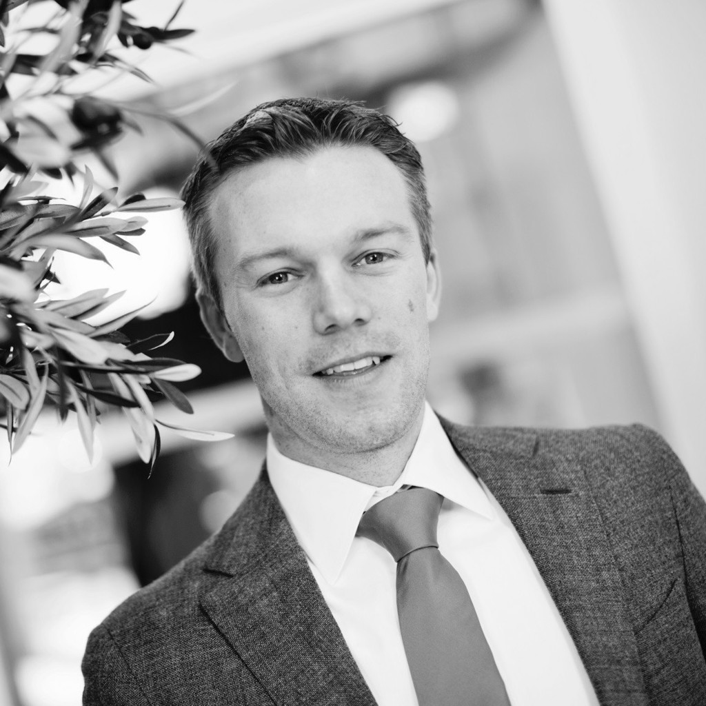Dr. Pascal Lutter Manager Bronk & Company GmbH XING