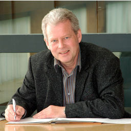 Prof. Dr. Robert Huber