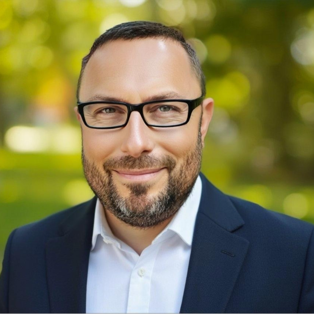 Stefan Gross Key Account Management / Geschäftsbereich Homecare