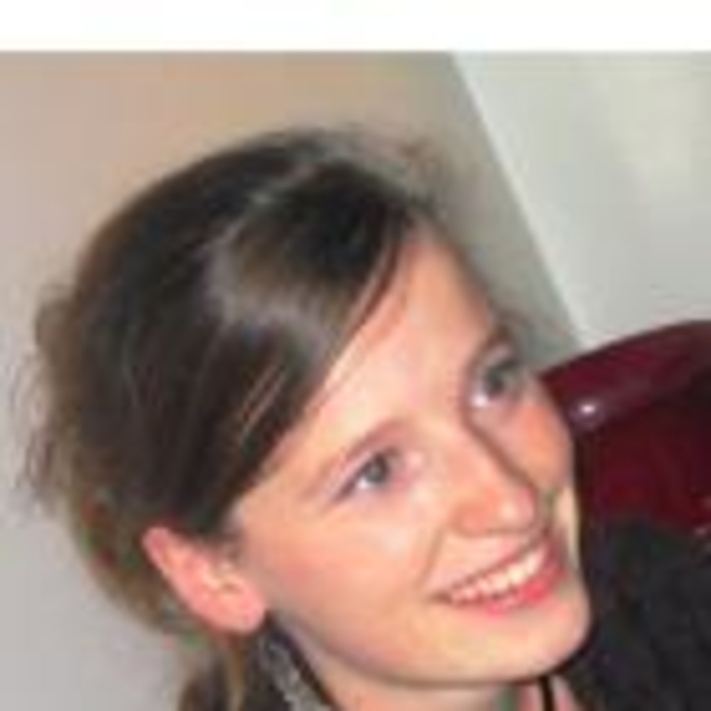 Hélène Robaye Portfolio Manager GDFSuez XING