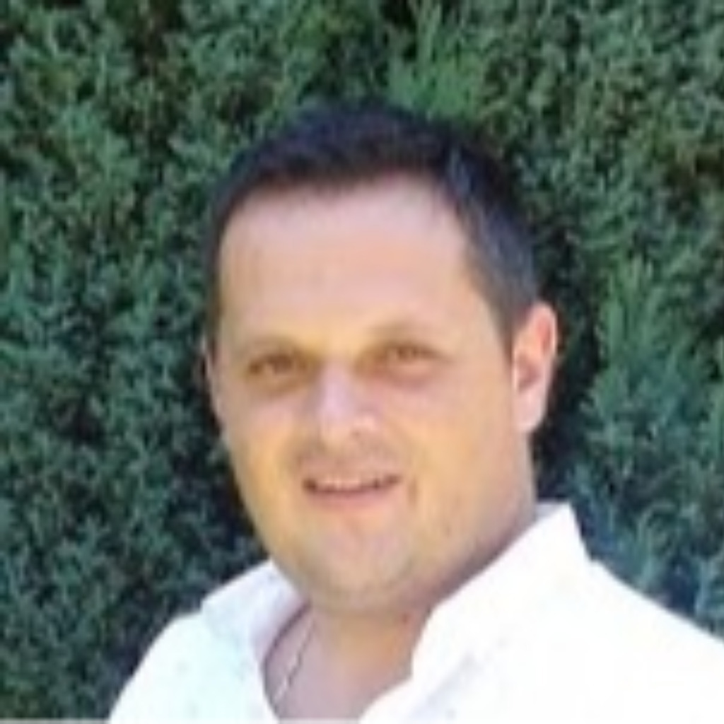 Viktor Kocev Ingenieur Biotechnologie maks XING