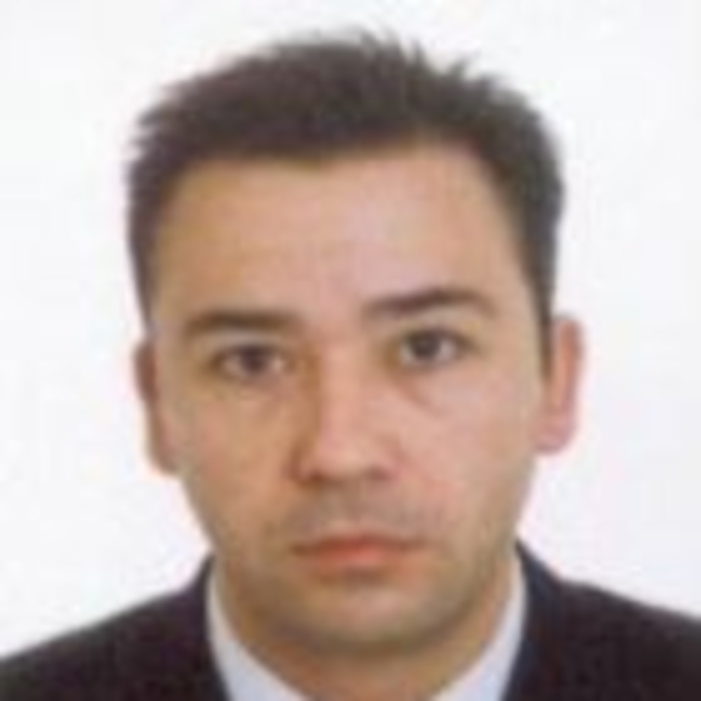 Alfredo Diaz PROTECCION DE PERSONALIDADES XXXX XING