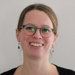 Dr. Hanne Ballhausen