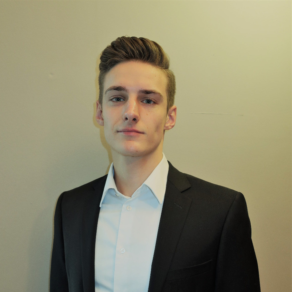 Alexander Stein Controller im Bereich Kostenrechnung Fraunhofer