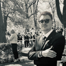 Frederik Tomek