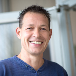 Jörg W. Gerber