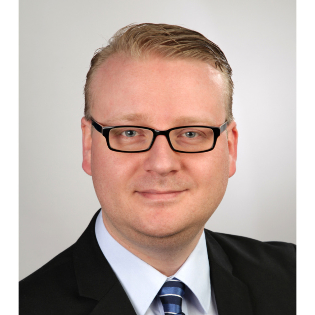 Stephan Dittmann Executive Housekeeper JW Marriott Hotel XING