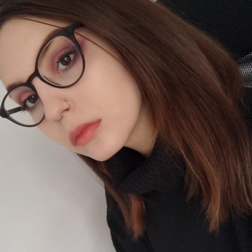 Polina Osipova Graphic designer in a franchising department Pegas