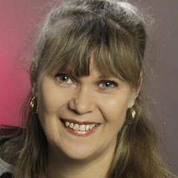 Manuela Loos