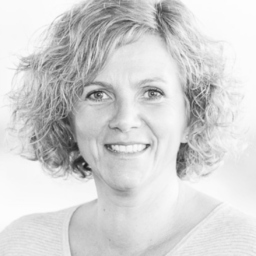 Gabriele Walker
