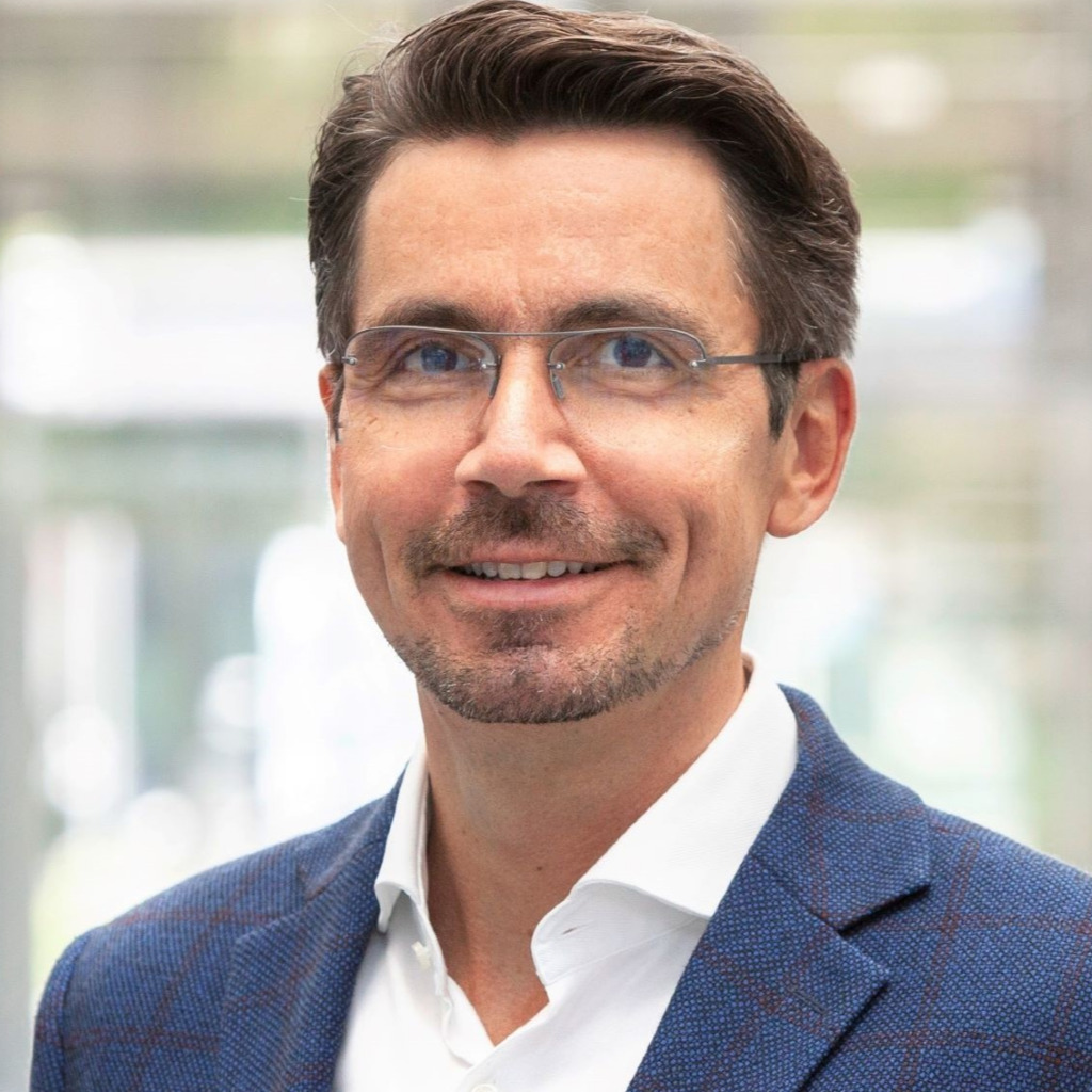 Michael Zwingel Senior Manager Compensation & Benefits Rohde