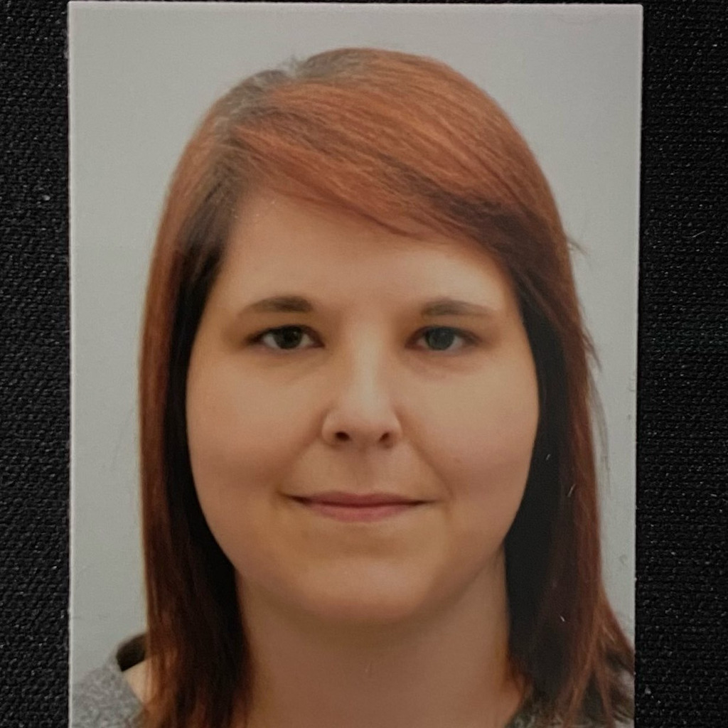 Isabella Flühr Lagerfachkraft Plastic Omnium XING