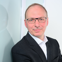 Dr. Josef Fischer