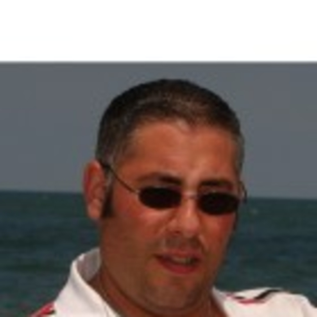 Danny Bento Sales Manager Best Buy XING