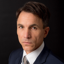 Dr. Matthias Bauer