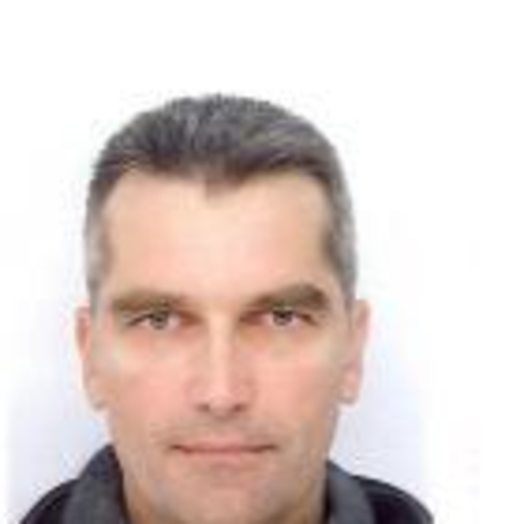 Dr. Thierry Madinier Director PricewaterhouseCoopers XING